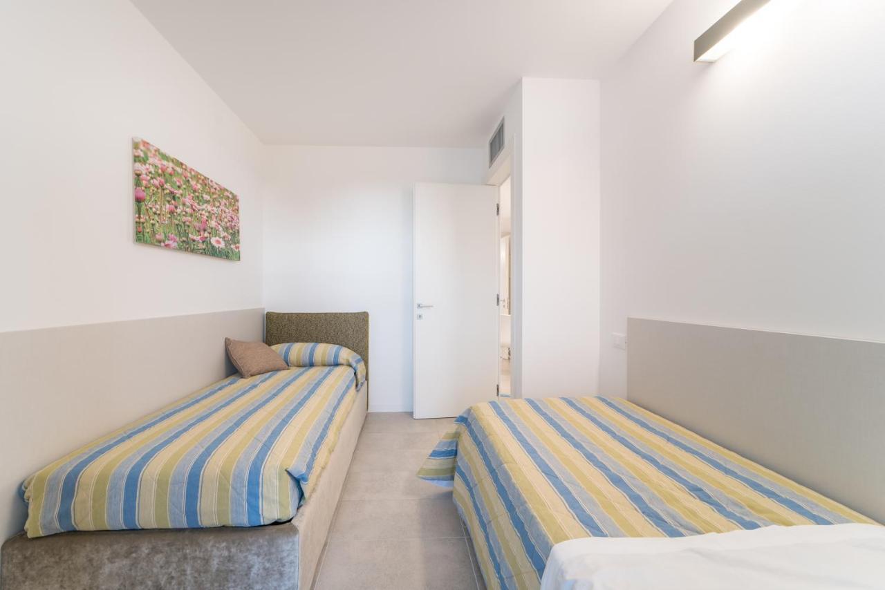 Appartamenti Torre Bianca リニャーノ・サッビアドーロ エクステリア 写真