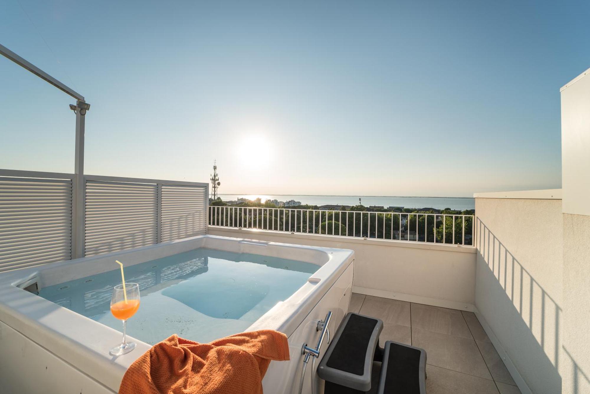 Appartamenti Torre Bianca リニャーノ・サッビアドーロ エクステリア 写真