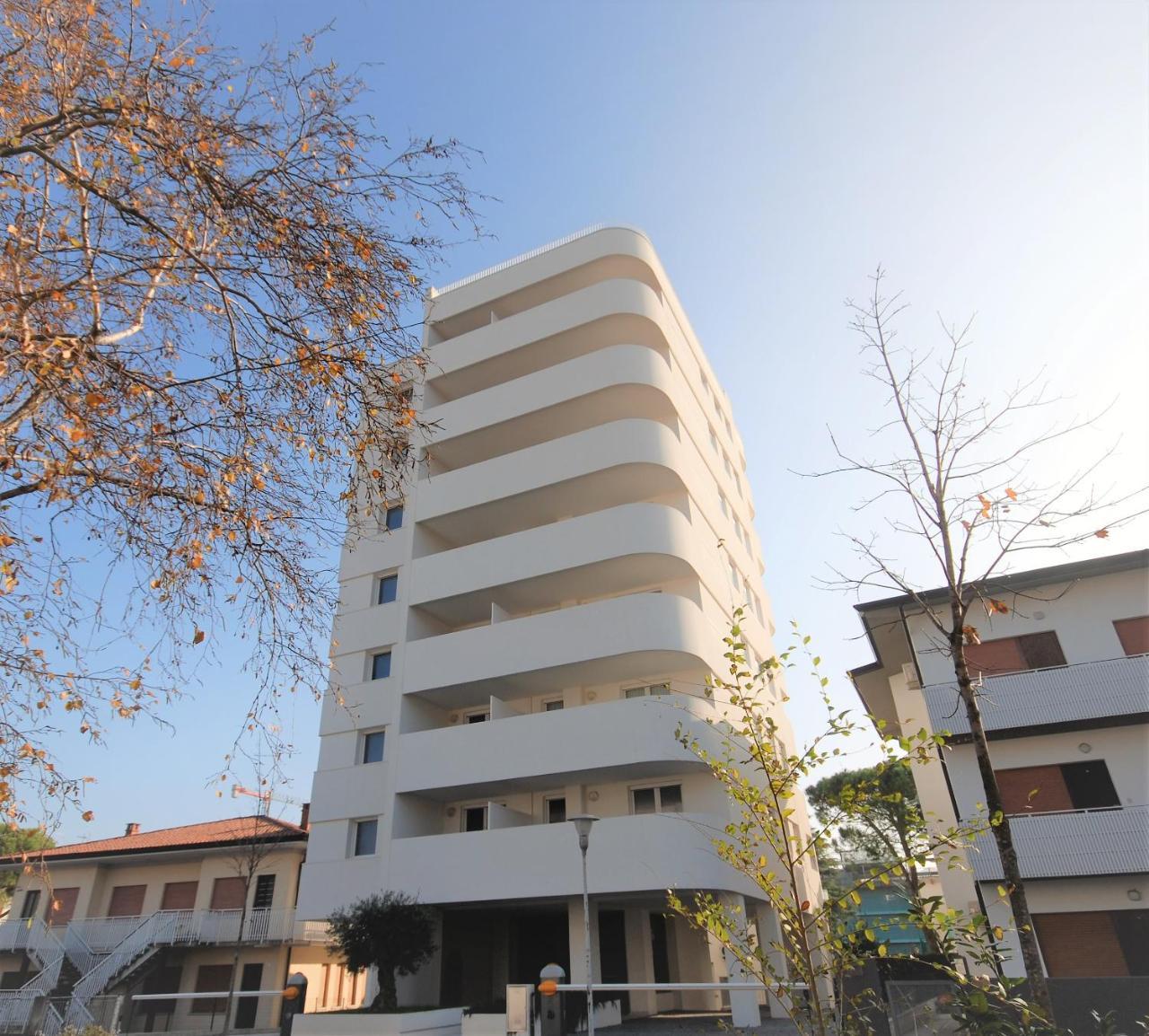 Appartamenti Torre Bianca リニャーノ・サッビアドーロ エクステリア 写真